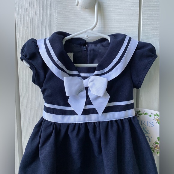 Adorable Iris & Ivy Baby Girl Dress NWT Size 12 Months - Picture 2 of 5